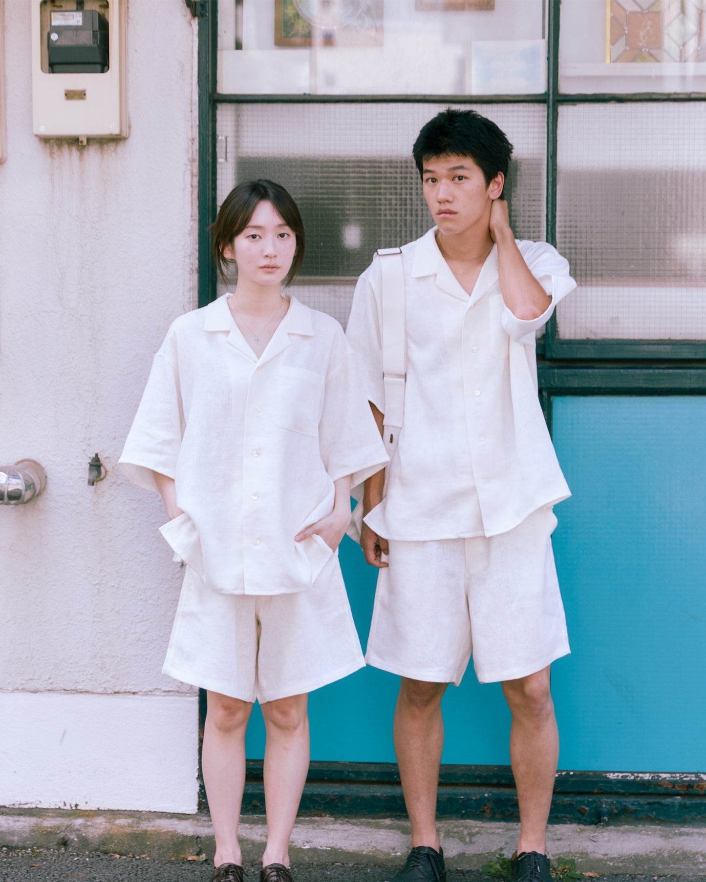 HEAVY LINEN RESORT SHORT PANTS -WHITE-