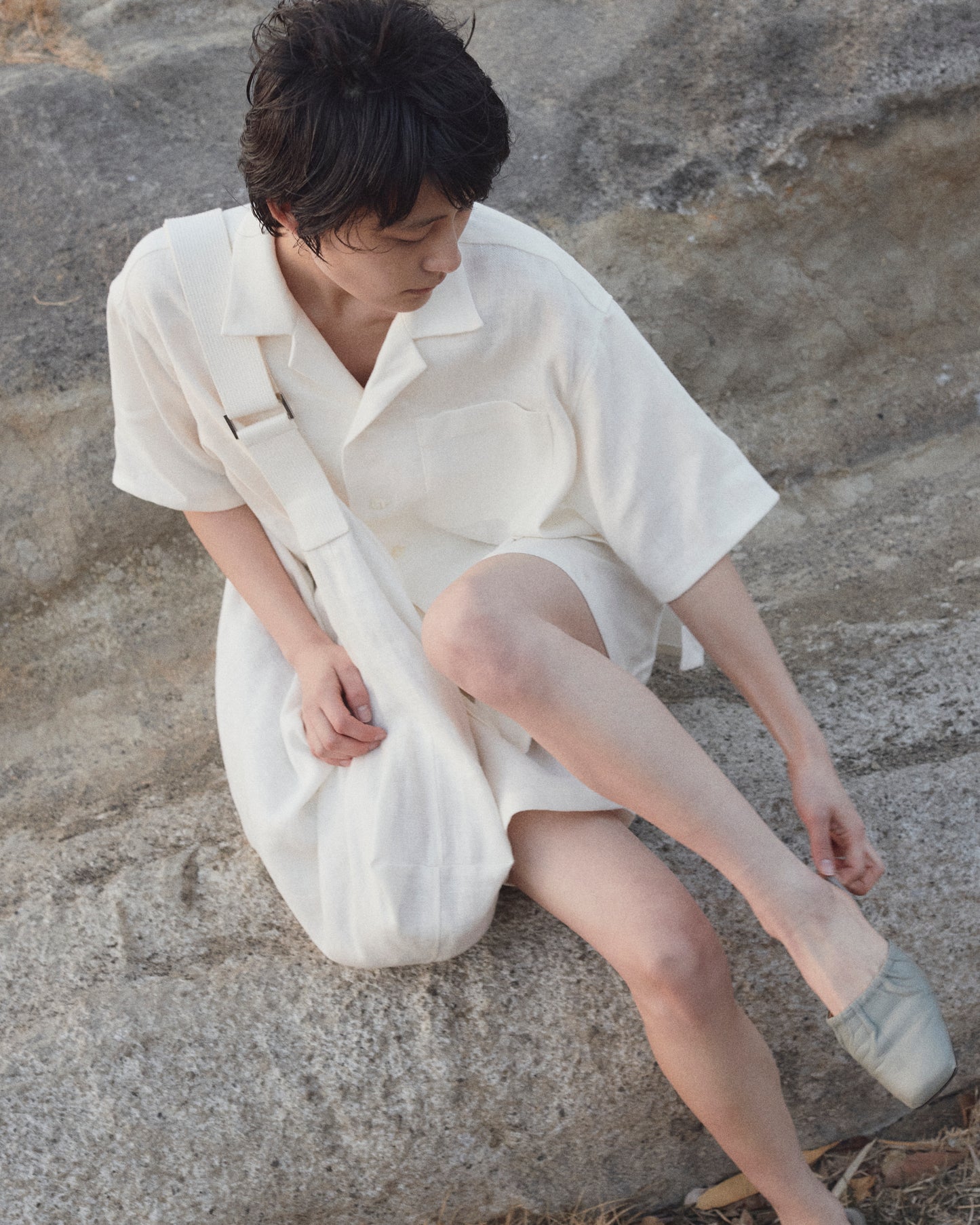 HEAVY LINEN RESORT SHORT PANTS  -WHITE-